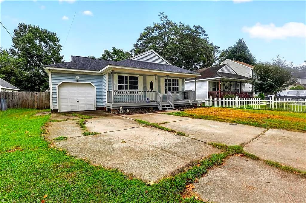 1604 Myrtle AVE, CHESAPEAKE VA 23325 - Photo 3