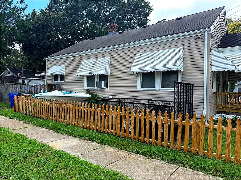 4815 Hampshire AVE, NORFOLK VA 23513 - Photo 3