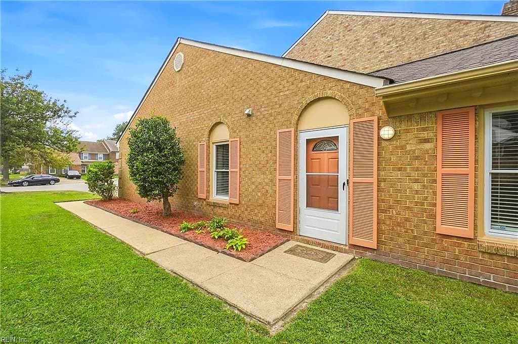 4808 Deming CT, VIRGINIA BEACH VA 23462 - Photo 3