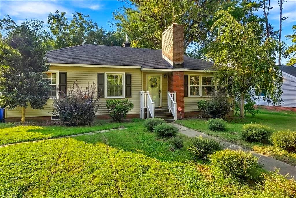 5208 W Norfolk RD, PORTSMOUTH VA 23703 - Photo 3