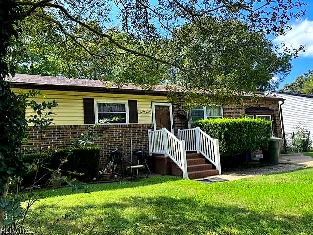23 Tillerson DR, NEWPORT NEWS VA 23602 - Main photo