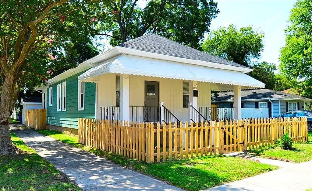 1301 W 37th ST, NORFOLK VA 23504 - Main photo