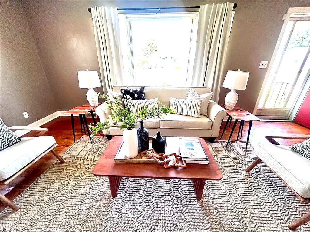 916 Redstart AVE, CHESAPEAKE VA 23324 - Photo 4