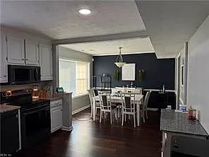 749 Terrace DR, NEWPORT NEWS VA 23601 - Photo 4