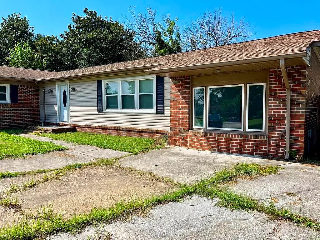 2209 Hilton CT, CHESAPEAKE VA 23324 - Photo 3