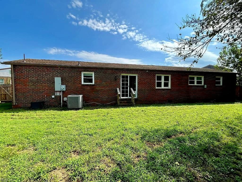 2209 Hilton CT, CHESAPEAKE VA 23324 - Photo 4