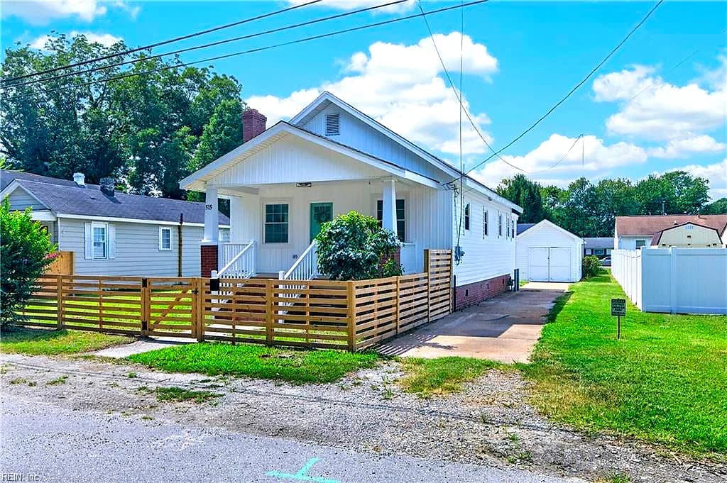 515 Darnaby AVE, HAMPTON VA 23661 - Main photo