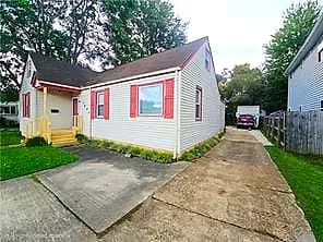 1623 Croyden RD, NORFOLK VA 23503 - Photo 3