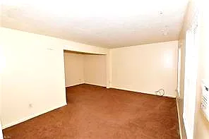 6006 Edgelake DR, VIRGINIA BEACH VA 23464 - Photo 4