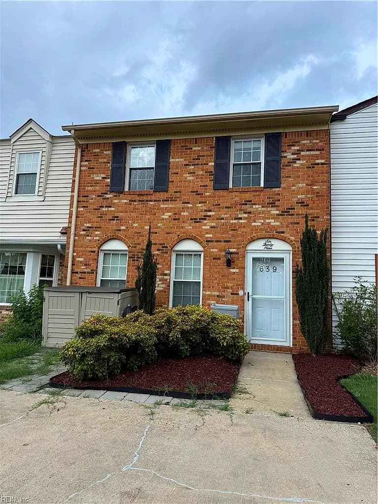 639 Biltmore DR, VIRGINIA BEACH VA 23454 - Main photo