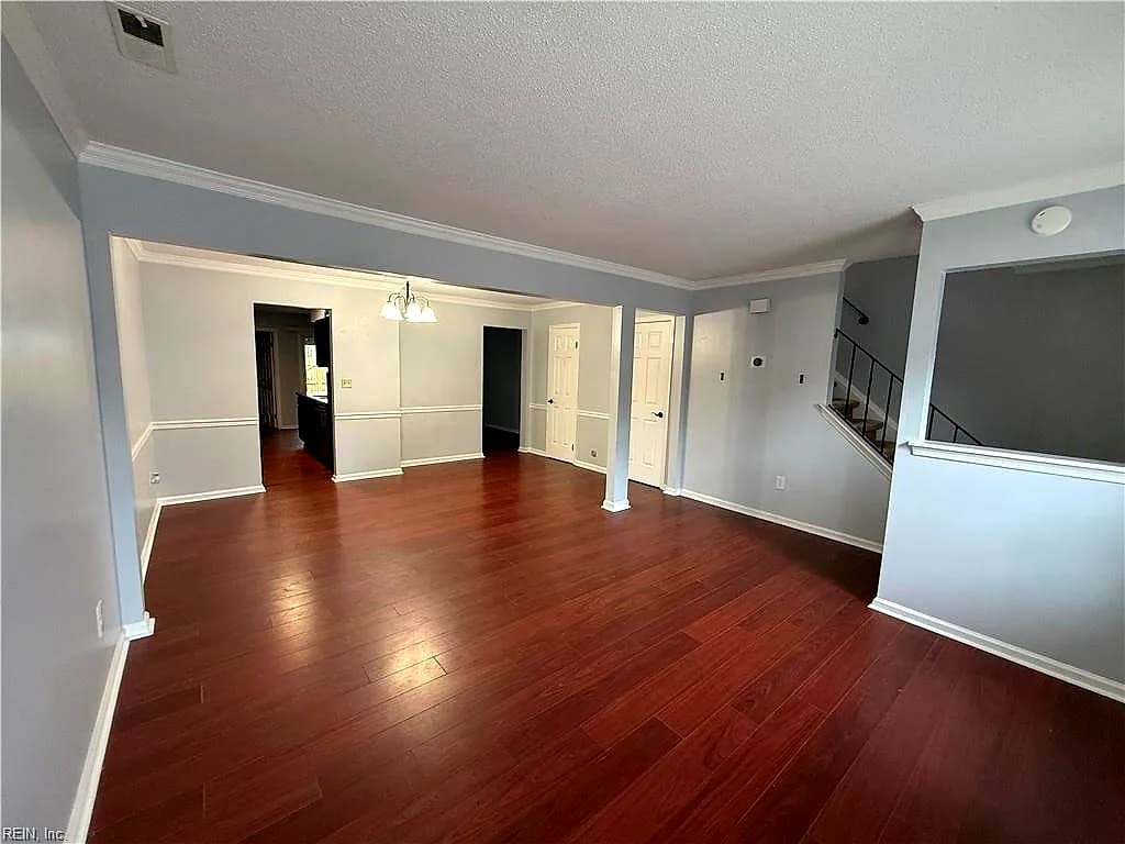 639 Biltmore DR, VIRGINIA BEACH VA 23454 - Photo 3