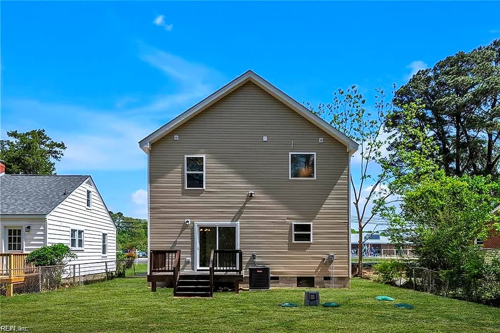 9318 Old Stage HWY, SMITHFIELD VA 23430 - Photo 5
