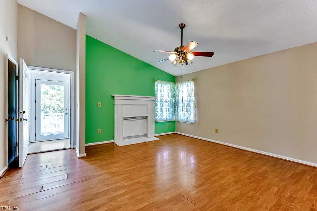 3437 Dana LN, VIRGINIA BEACH VA 23452 - Photo 2