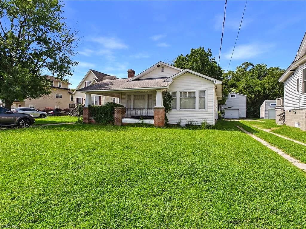 1228 Poquoson AVE, POQUOSON VA 23662 - Photo 3