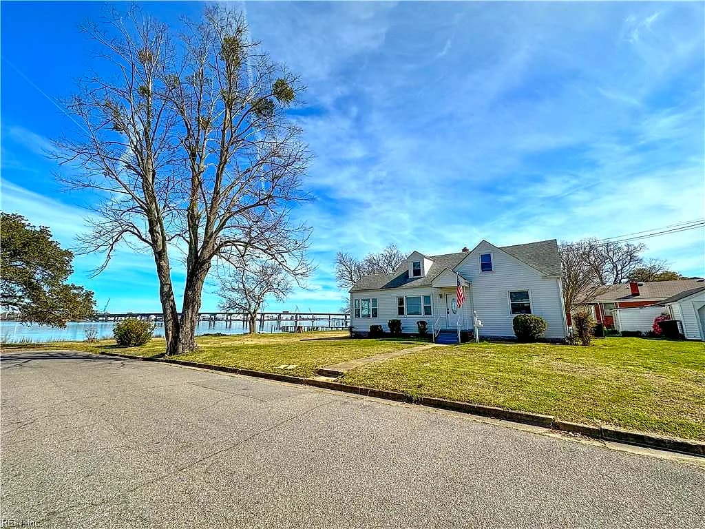 55 Greenbrier RD, PORTSMOUTH VA 23707 - Photo 3