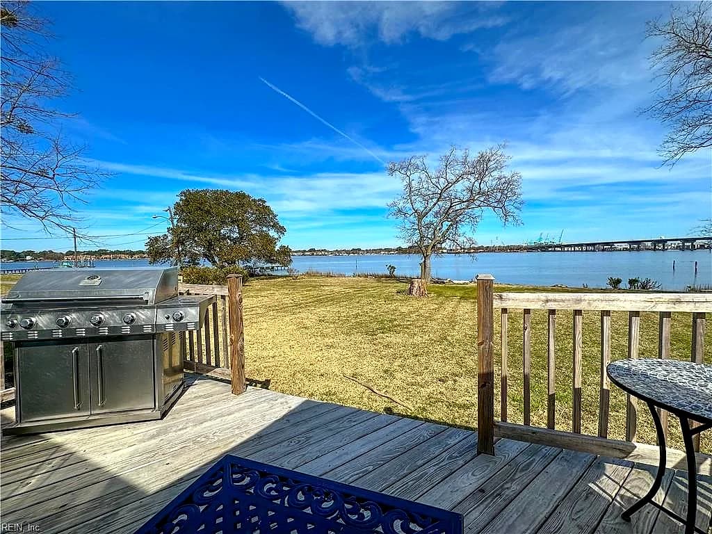 55 Greenbrier RD, PORTSMOUTH VA 23707 - Photo 4