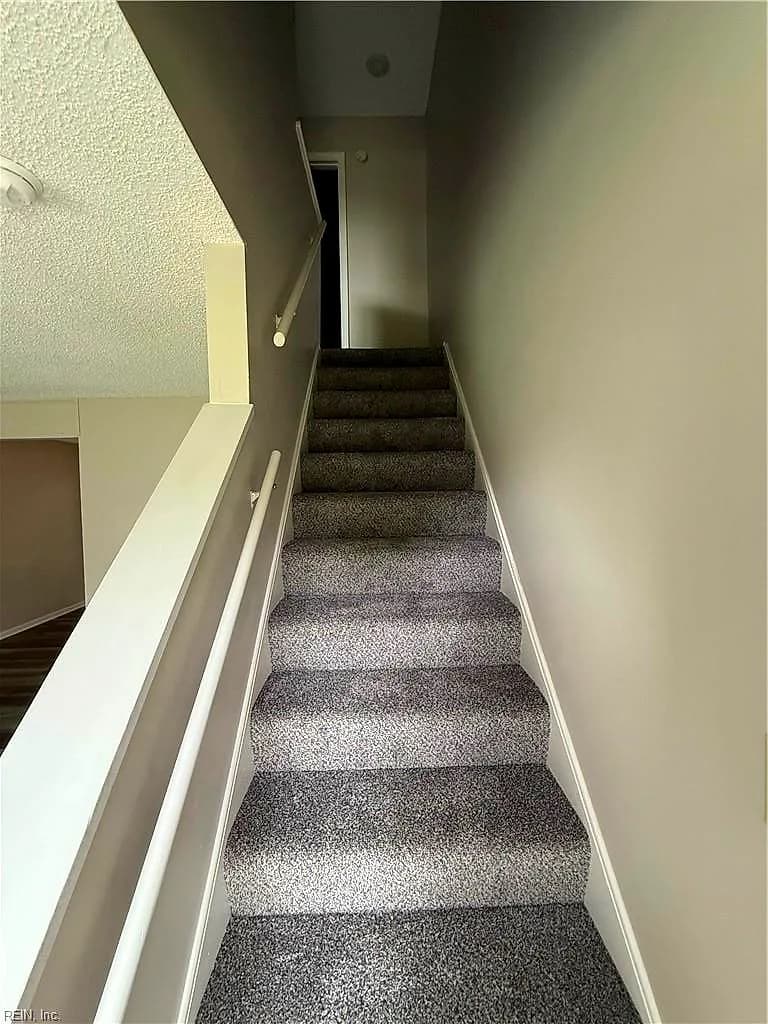 13 Hedge LN #G, PORTSMOUTH VA 23701 - Photo 5