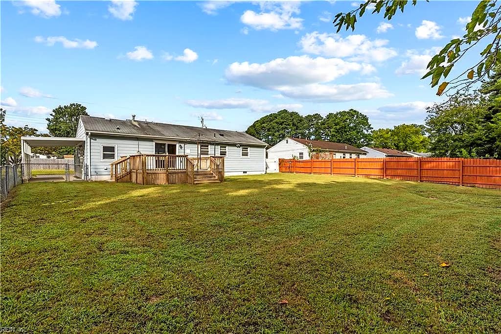 8208 Driftwood DR, NORFOLK VA 23518 - Photo 5