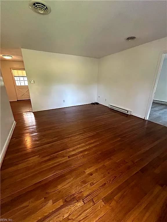 303 Hunts Neck RD, POQUOSON VA 23662 - Photo 5