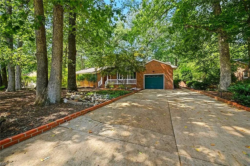 224 Northview DR, CHESAPEAKE VA 23322 - Main photo