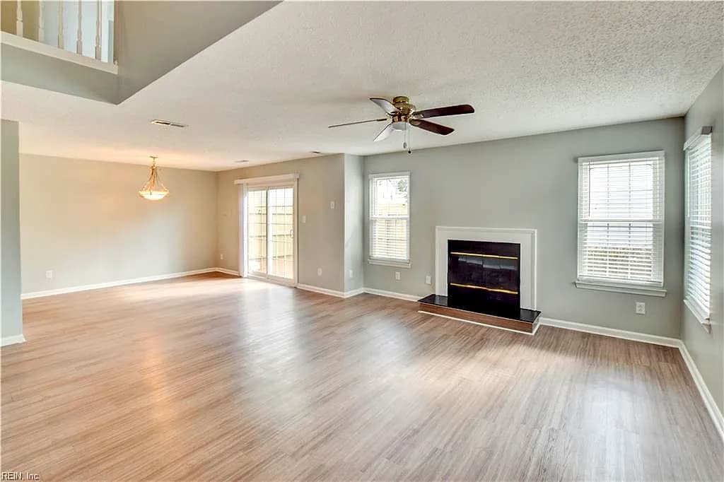 5029 Heathglen CIR, VIRGINIA BEACH VA 23456 - Photo 4