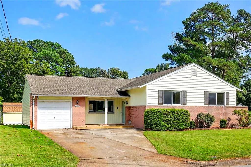 125 Pennwood DR, HAMPTON VA 23666 - Main photo