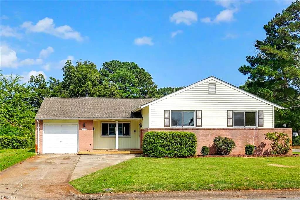 125 Pennwood DR, HAMPTON VA 23666 - Photo 3