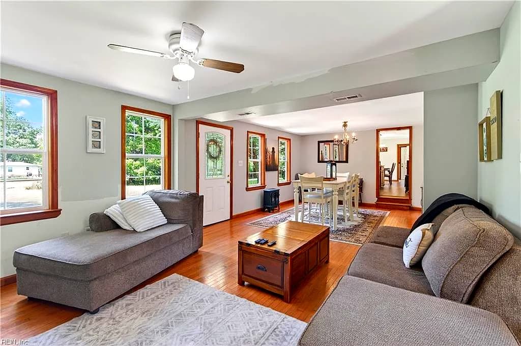 12 Holston Lane LN, HAMPTON VA 23664 - Photo 4
