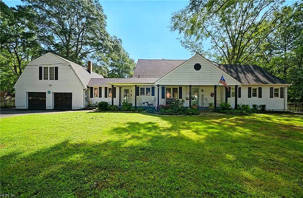 429 Warrick Rd, Chesapeake, VA