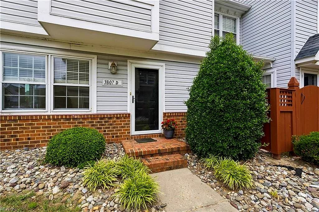 3807 Banister River RCH #D, PORTSMOUTH VA 23703 - Photo 5