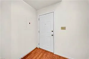 379 Lees Mill DR, NEWPORT NEWS VA 23608 - Photo 4