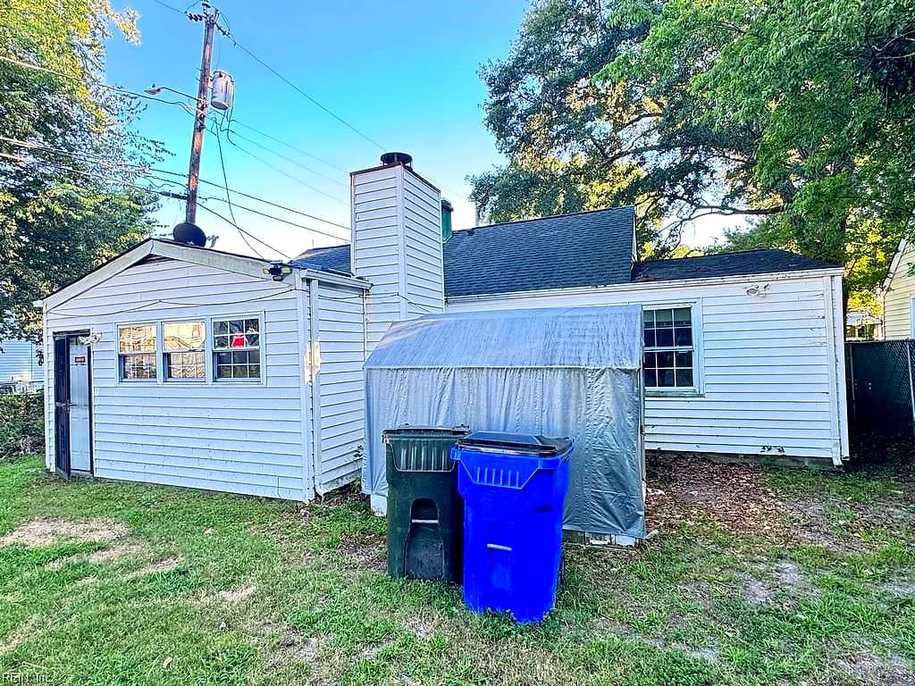 900 W 31st ST, NORFOLK VA 23508 - Photo 3