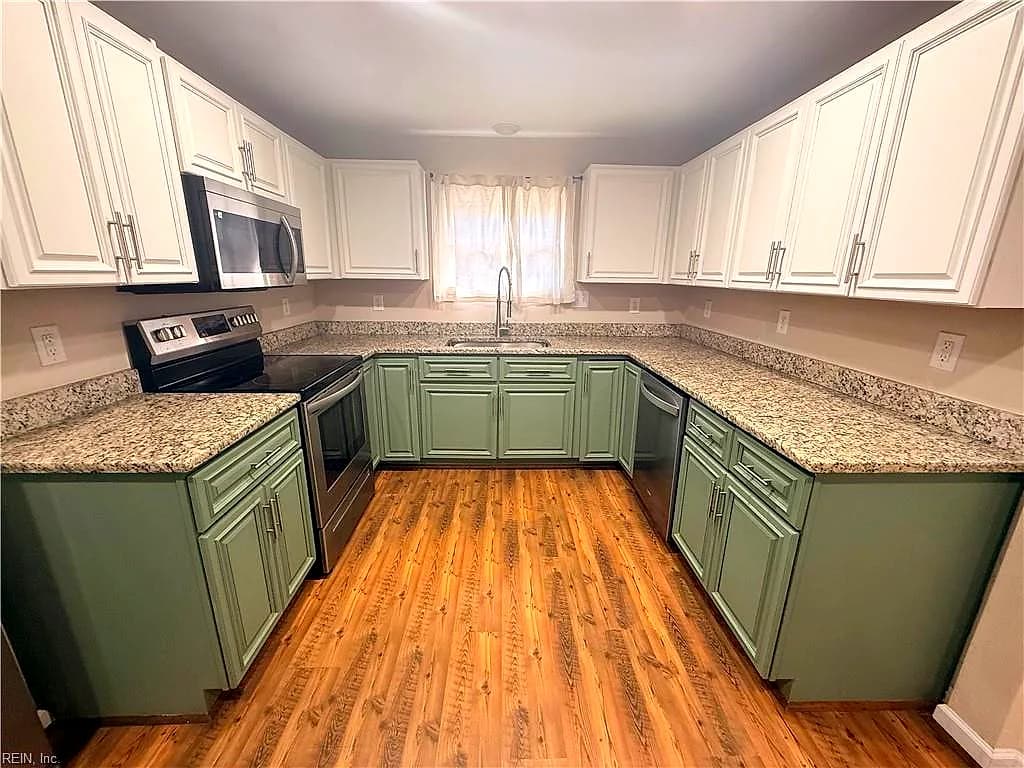 416 Melville RD, HAMPTON VA 23661 - Photo 3