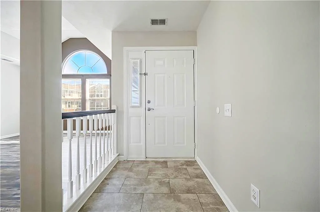601 Pawleys ARCH, VIRGINIA BEACH VA 23462 - Photo 3
