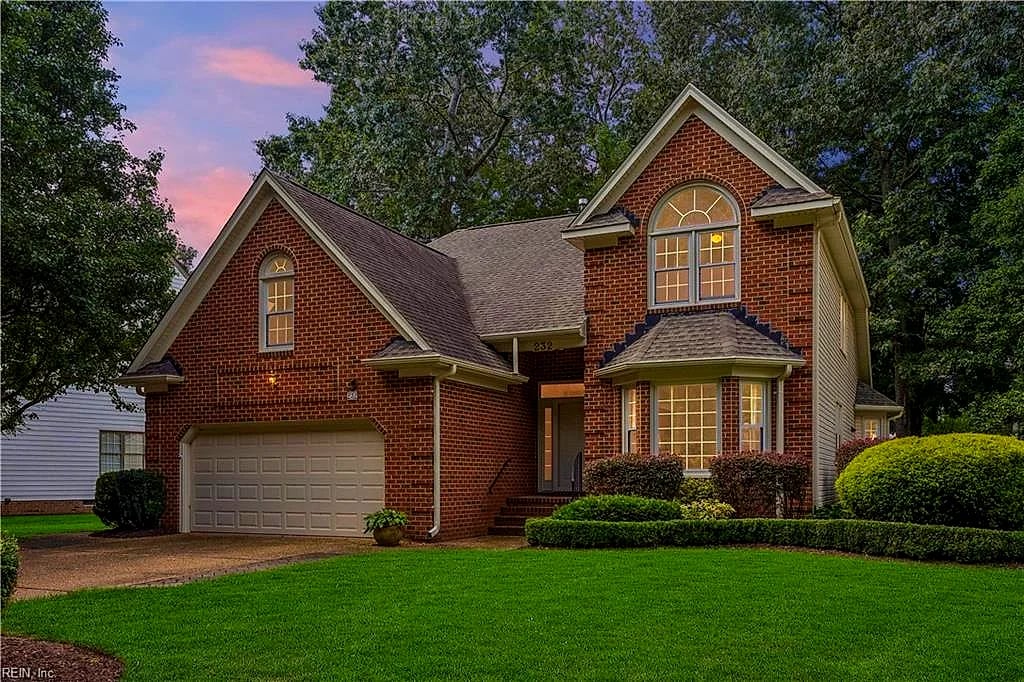232 Pasture Ln, Yorktown, VA