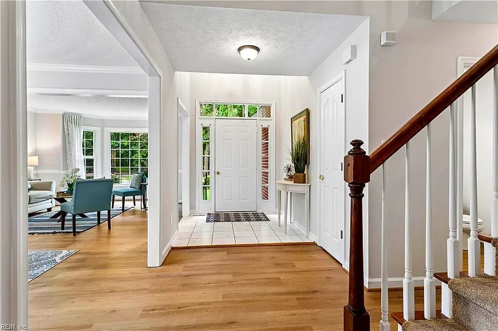 232 Pasture LN, YORKTOWN VA 23693 - Photo 5