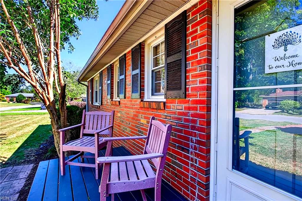 832 Brooke RD, VIRGINIA BEACH VA 23454 - Photo 5