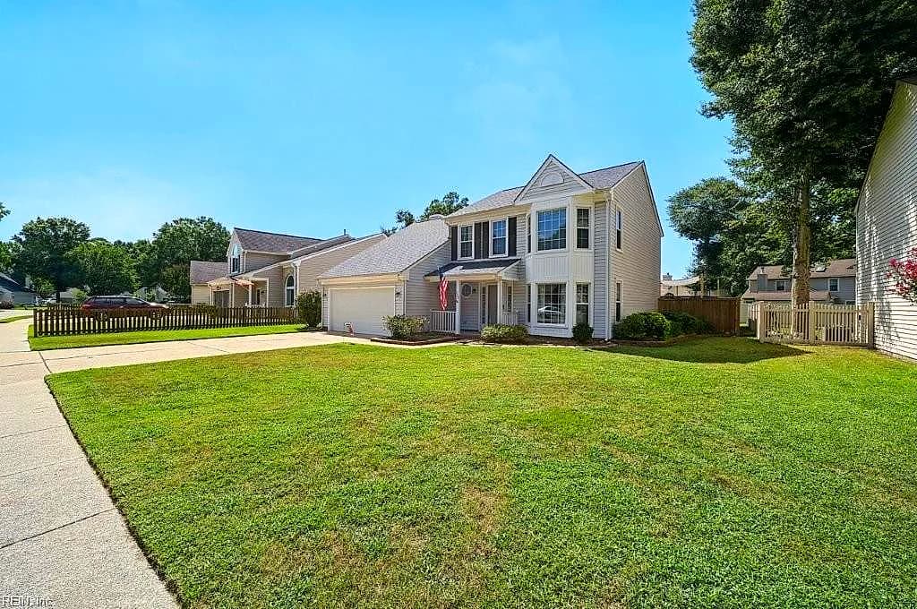220 Dunn CIR, HAMPTON VA 23666 - Photo 5