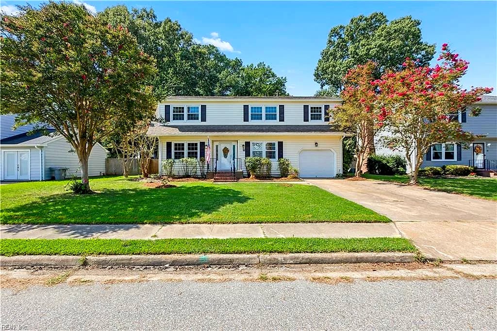 6 Margaret Dr, Hampton, VA