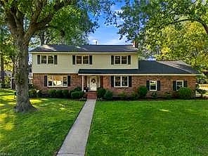 957 Edwin DR, VIRGINIA BEACH VA 23464