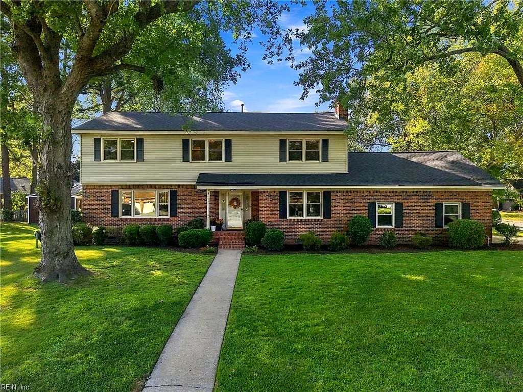 957 Edwin Dr, Virginia Beach, VA