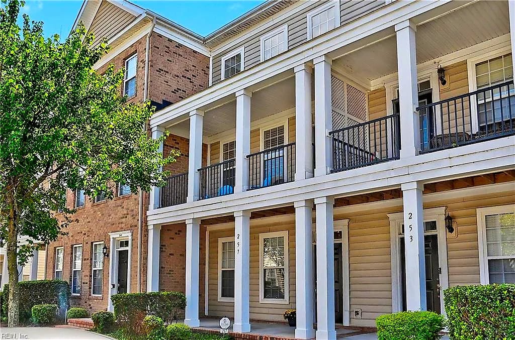 257 Feldspar ST, VIRGINIA BEACH VA 23462