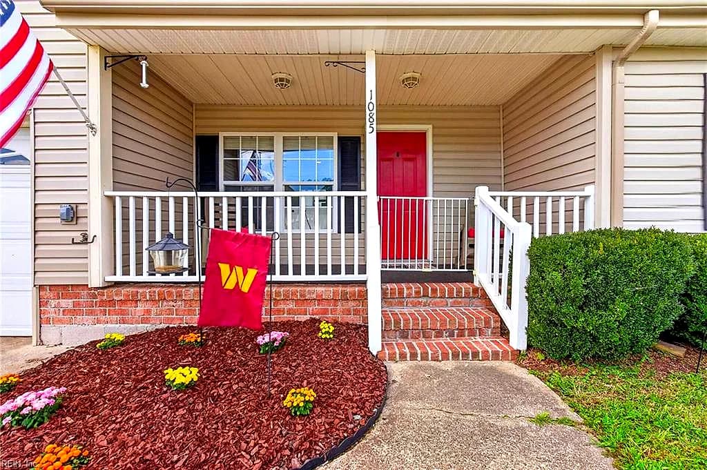 1085 Bells Mill RD, CHESAPEAKE VA 23322 - Photo 5