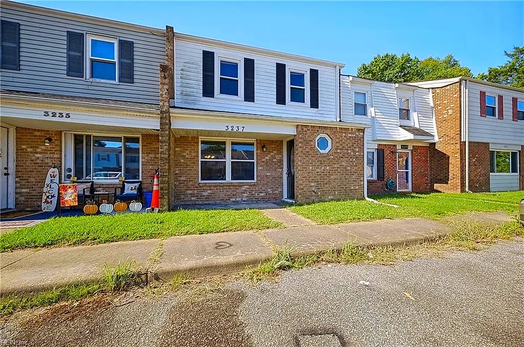 3237 Manor Glenn CT, VIRGINIA BEACH VA 23453 - Photo 3