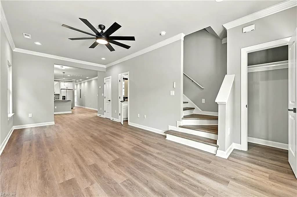 213 Claremont AVE, HAMPTON VA 23661 - Photo 4