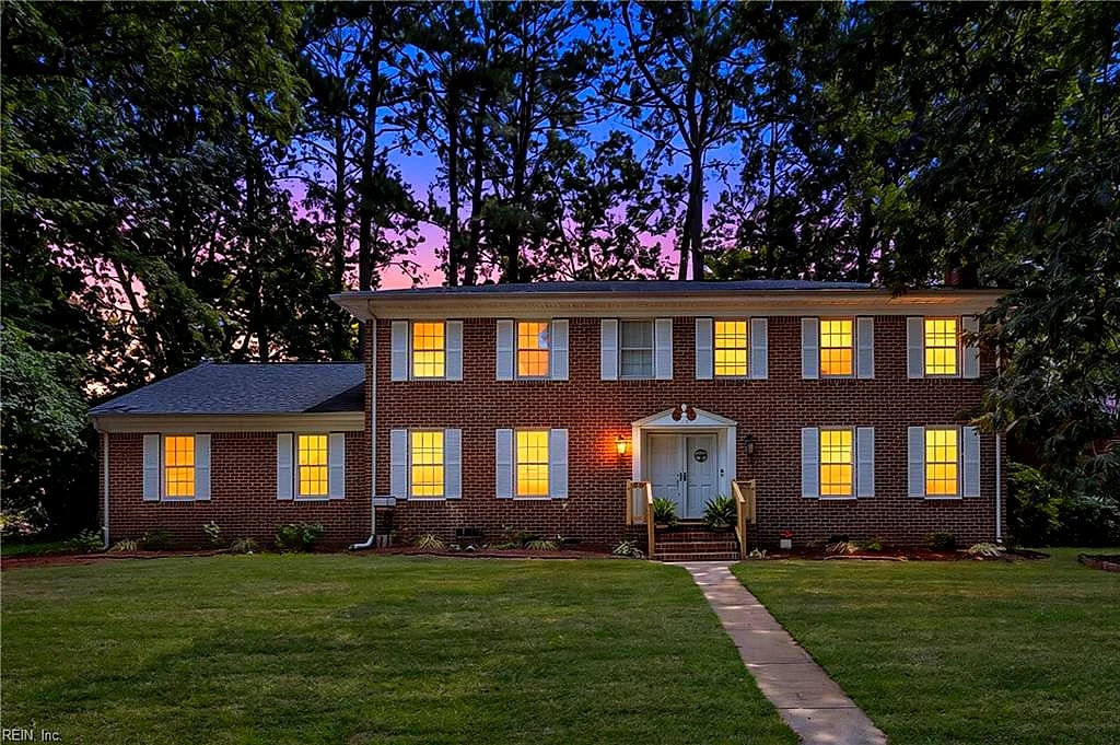 2949 Prince Of Wales DR, CHESAPEAKE VA 23321