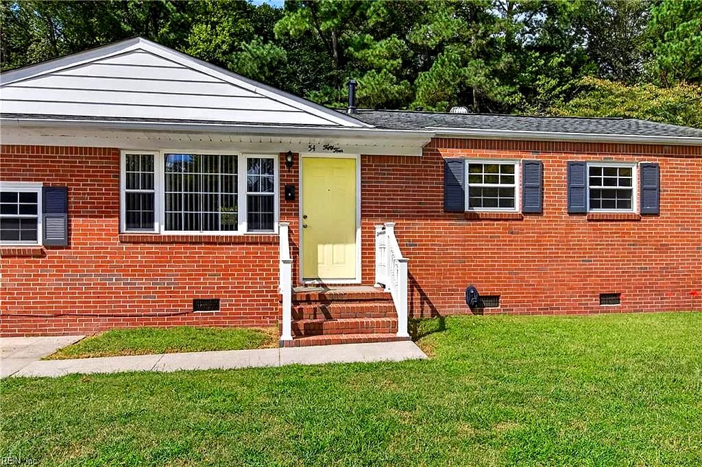 54 Cornwall TER, HAMPTON VA 23666 - Photo 5