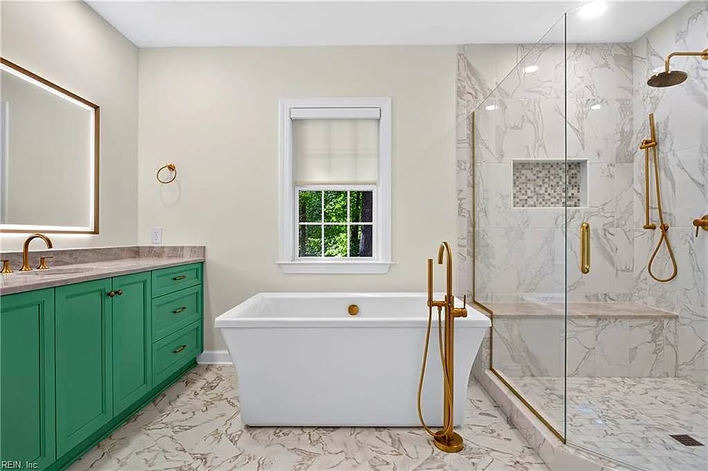 147 Country Club DR, WILLIAMSBURG VA 23188 - Photo 4