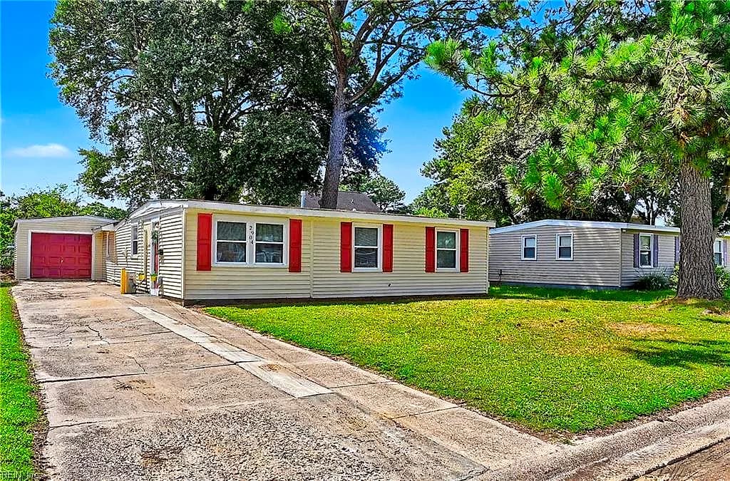 2904 Scotia DR, CHESAPEAKE VA 23325 - Photo 4