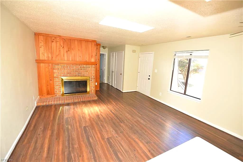 1150 Ocean Pebbles WAY, VIRGINIA BEACH VA 23451 - Photo 5